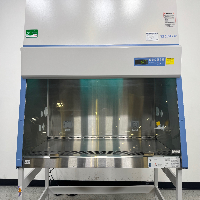Thermo 1300 Series A2 4' Biosafety Cabinet image 3